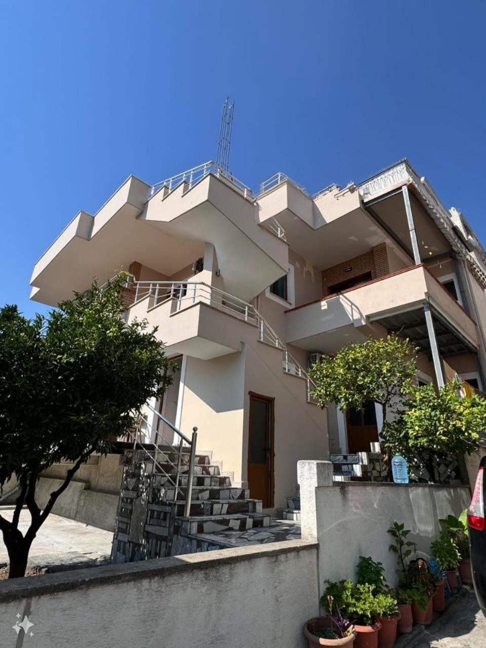 Vila Mina Durres Luaran gambar