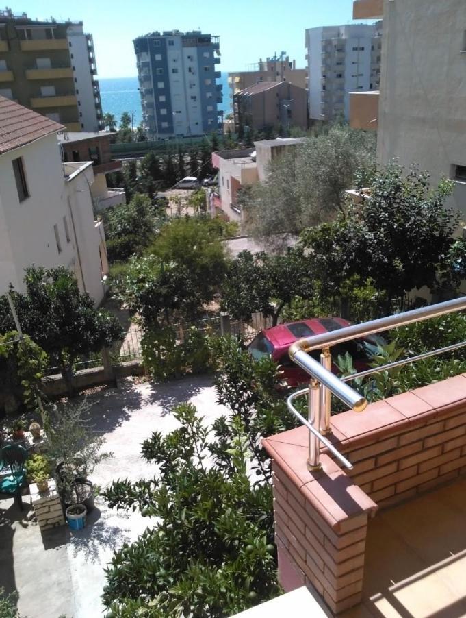 Vila Mina Durres Luaran gambar